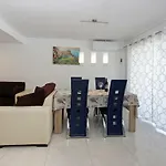 Alet Apartament