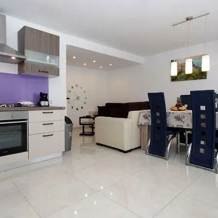 Apartment Alet